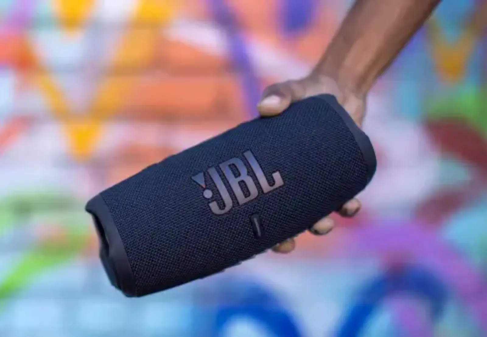 Hình ảnh cho danh mục Vi vu từng hành trình với JBL Charge 5