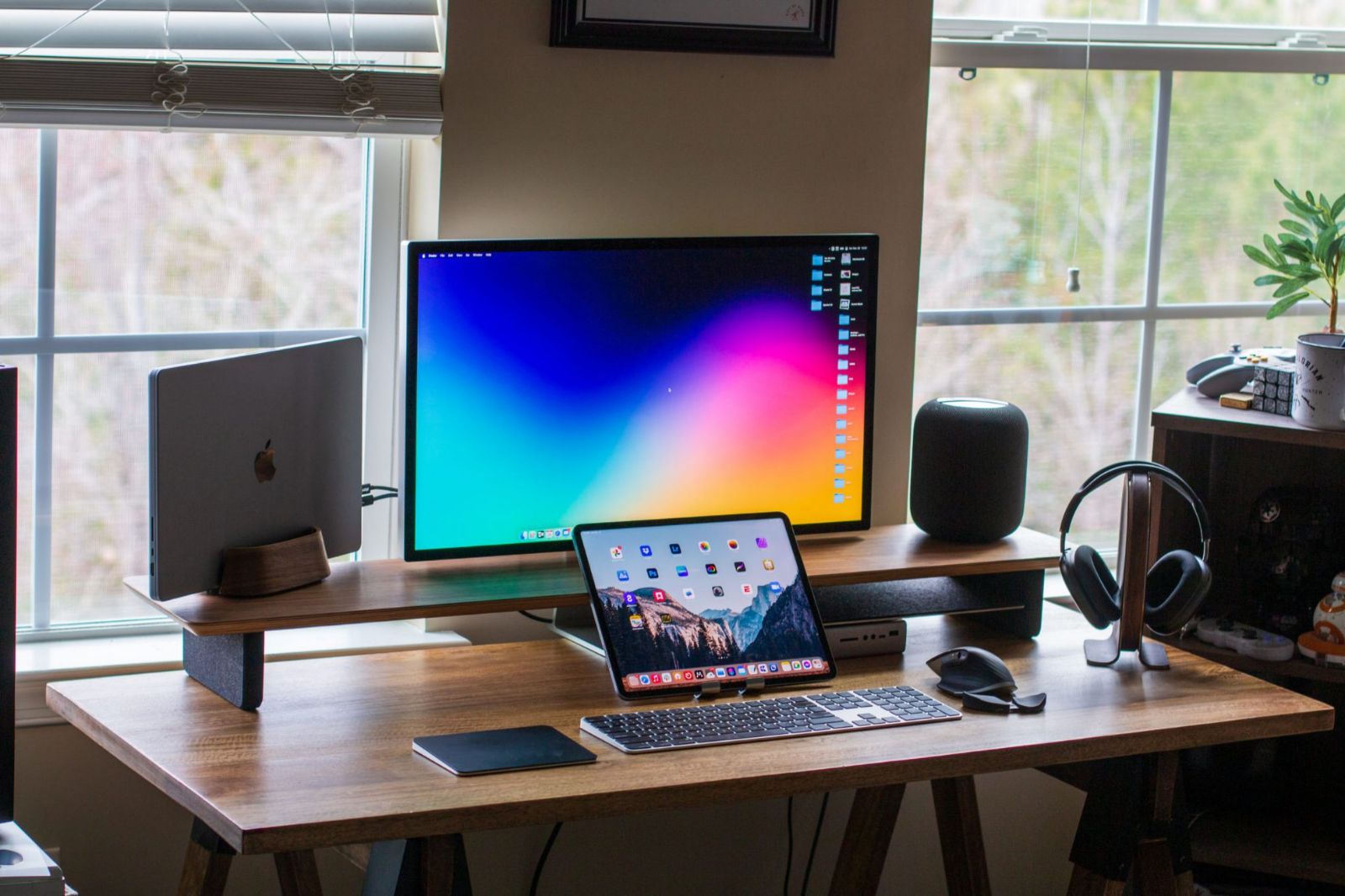 Hình ảnh cho danh mục Sinh viên kinh tế có nên chọn Apple để làm việc?