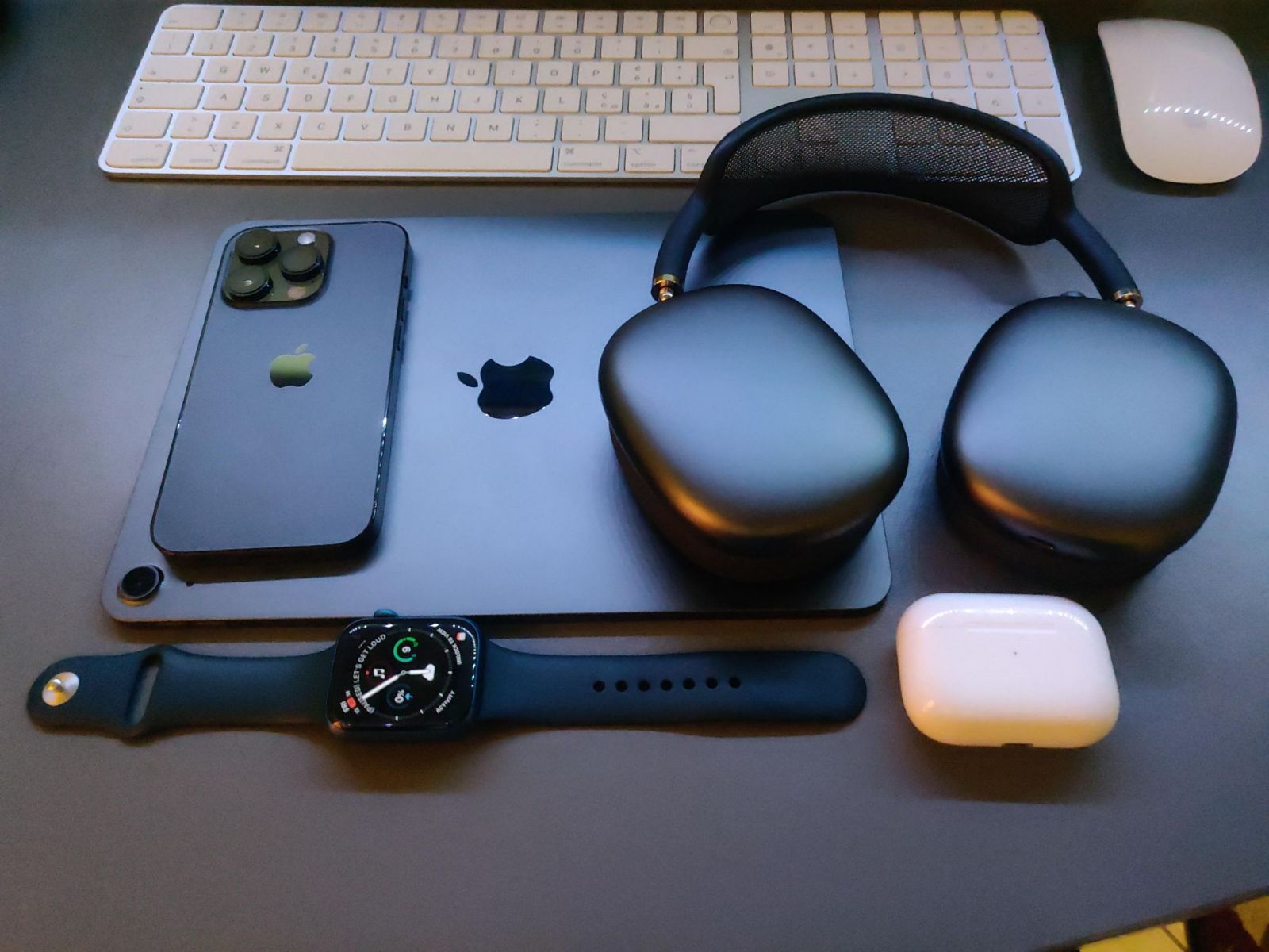 Hình ảnh cho danh mục Apple TV - Tất tần tật những điều cần biết khi mua và sử dụng