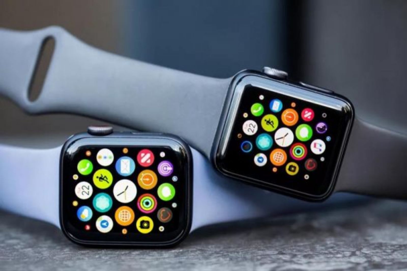 Hình ảnh cho danh mục So sánh Apple Watch Series 5 với 4: Nên nâng cấp không?