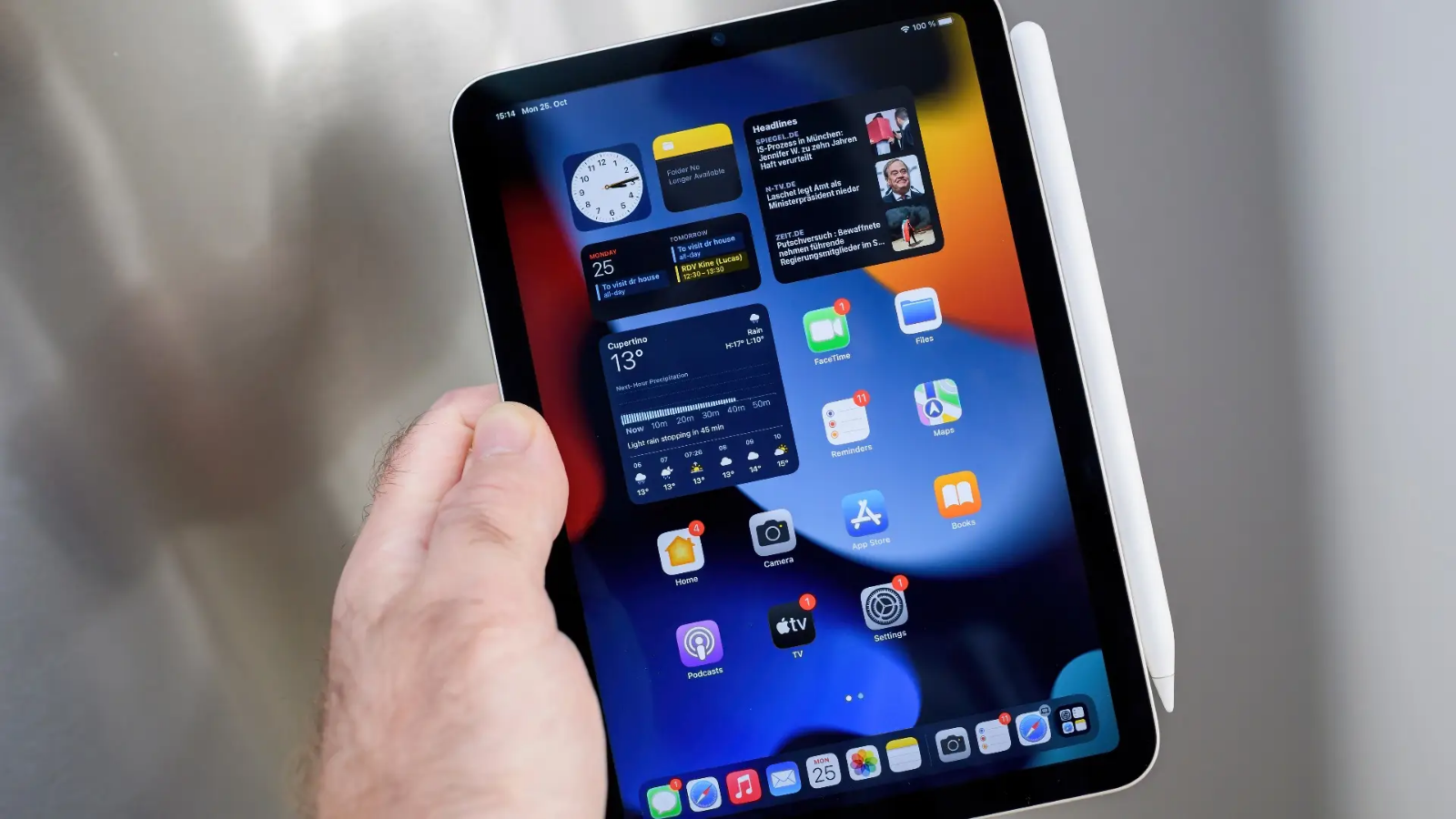 Hình ảnh cho danh mục Danh sách liệt kê top 3 iPad cũ giá rẻ tiết kiệm, có trả góp dễ dàng dành cho bạn