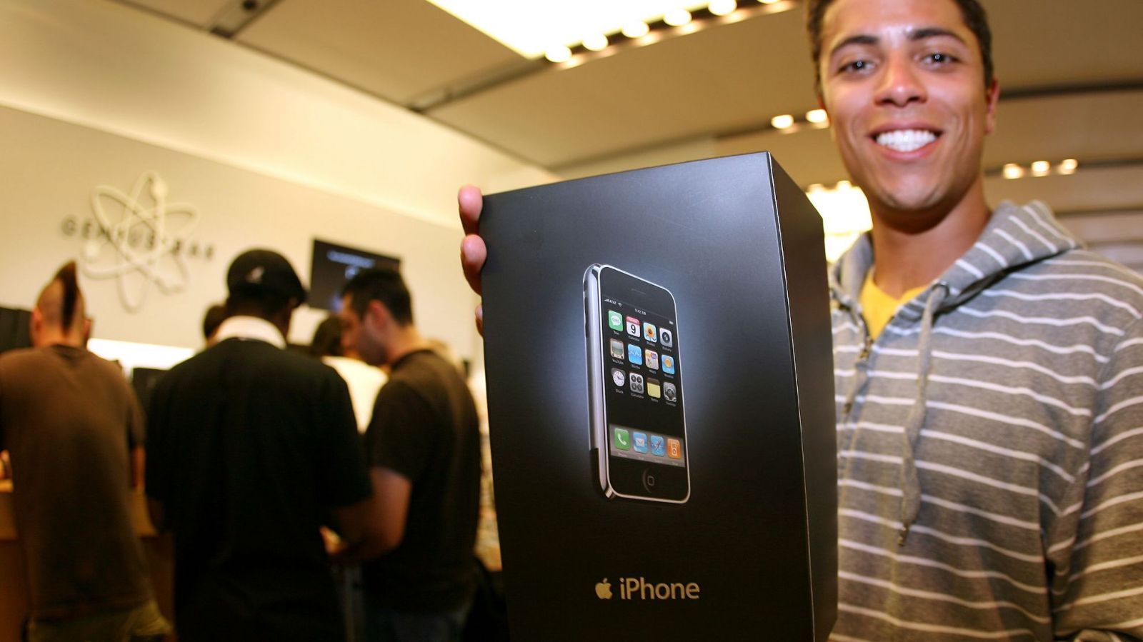 Hình ảnh cho danh mục Lịch sử iPhone và tất cả những bí mật bạn chưa biết