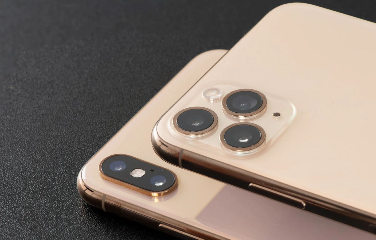 Hình ảnh cho danh mục Cài hình nền động của iPhone Xs/Xs Max lên iPhone cũ tại sao không?
