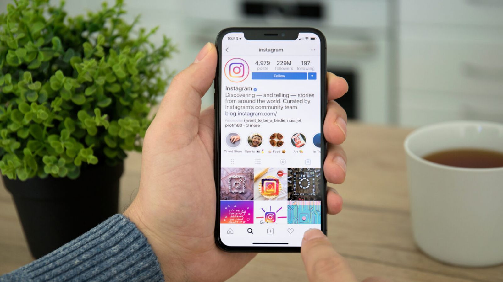 Hình ảnh cho danh mục [Bạn có biết] Tải ảnh, video,.. về mọi thứ từ Instagram về iPhone đơn giản bằng phím tắt InstaSave