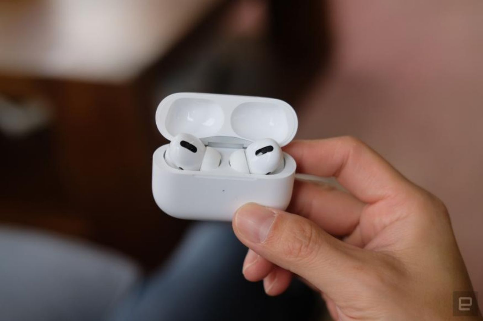 Hình ảnh cho danh mục 5 thao tác điều khiển AirPods 3 cơ bản