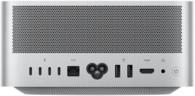 Hình ảnh mặt sau của Mac Studio có bốn cổng Thunderbolt 4, một cổng Ethernet 10Gb, một ổ cắm điện, hai cổng USB-A, một cổng HDMI, một jack cắm tai nghe 3,5 mm và nút nguồn