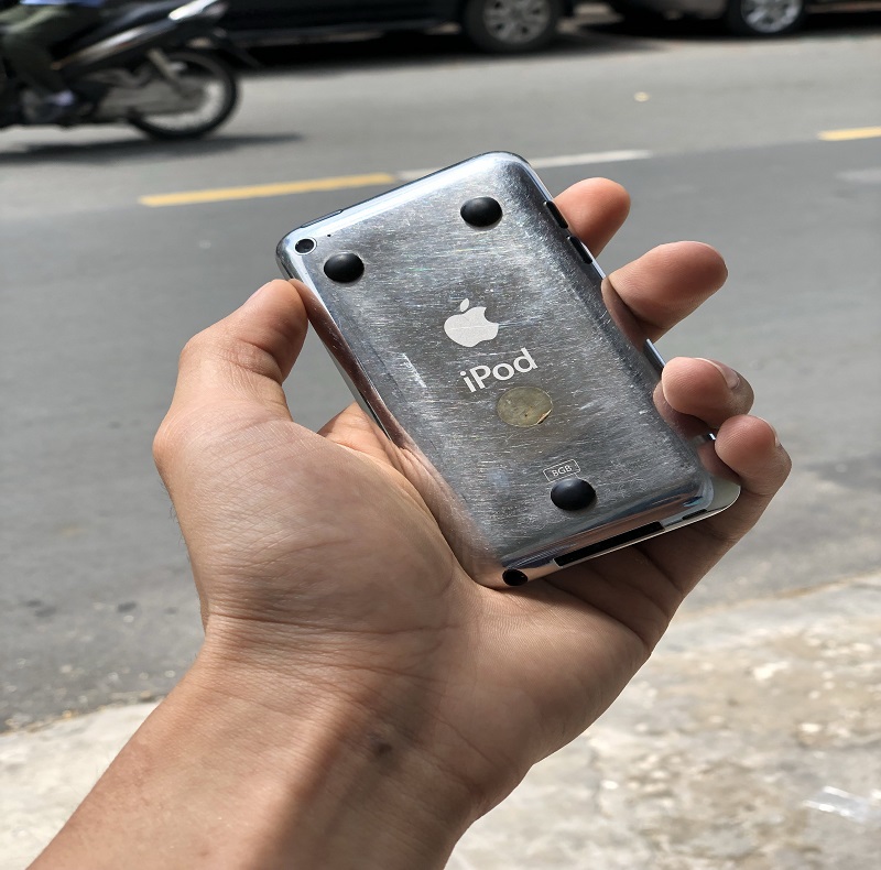 Tất tần tật mọi thứ bạn cần biết về máy nghe nhạc iPod Touch Gen 4 4 iPod-Touch-Gen-4-4