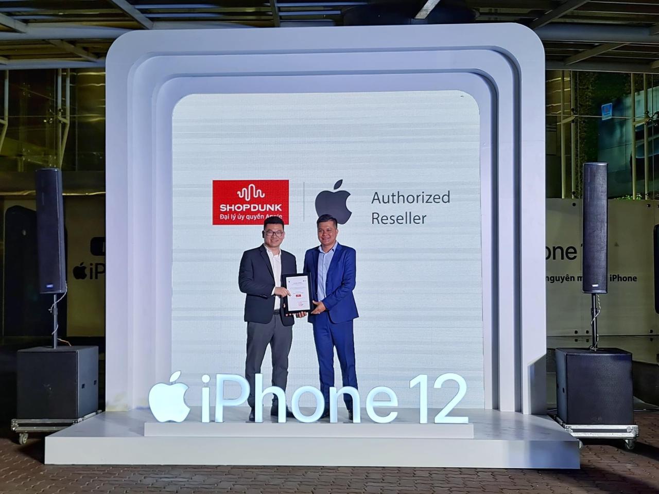 ShopDunk khai trương cửa hàng uỷ quyền Apple đầu tiên tại Vinh 3 6ad53cfd 126185088 137309084505002 4814198555700730308 n