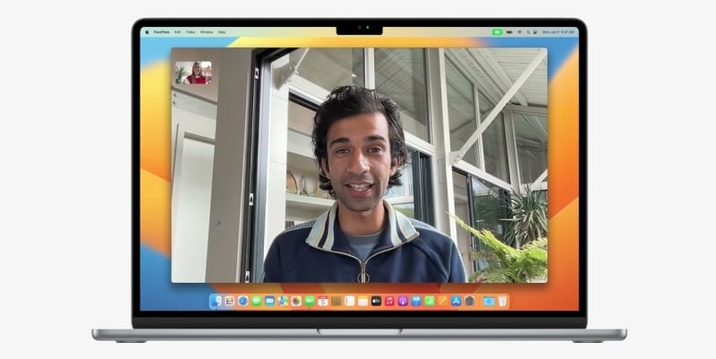 Camera trên MacBook Air