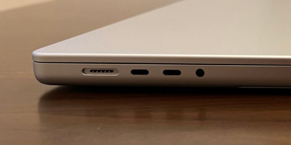 So sánh cổng kết nối macbook pro m2 max vs m1 max