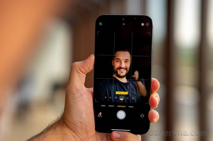 iPhone 14 chụp xóa phông: Rõ nét hơn, hiệu ứng ảnh sâu hơn 1 iPhone 14 vẫn sở hữu chế độ portrait và còn được nâng cấp xịn sò hơn nhờ camera TrueDepth