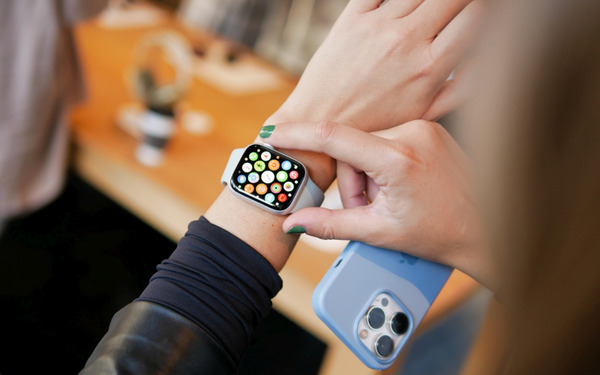 sửa lỗi thông dụng trên Apple Watch Series 8