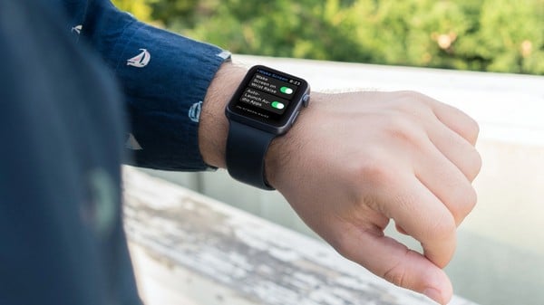 Thời lượng pin của Apple Watch Series 8