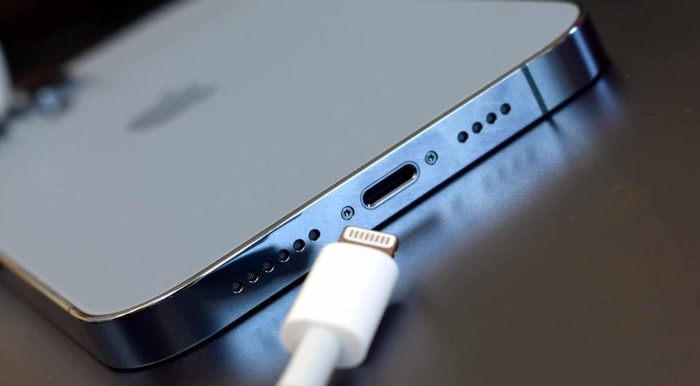 Cổng USB-C tiện dụng nhưng Lightning đem lại nguồn thu khủng cho hãng Cổng USB-C tiện dụng nhưng Lightning