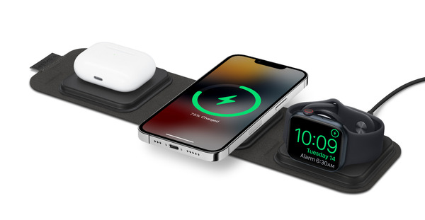 Sạc lại pin cho AirPods và hộp sạc