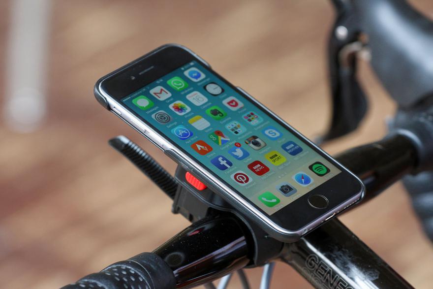 iPhone 6 Plus giá bao nhiêu thời điểm 2020? 2 iPhone 6 Plus giá bao nhiêu thời điểm 2019?