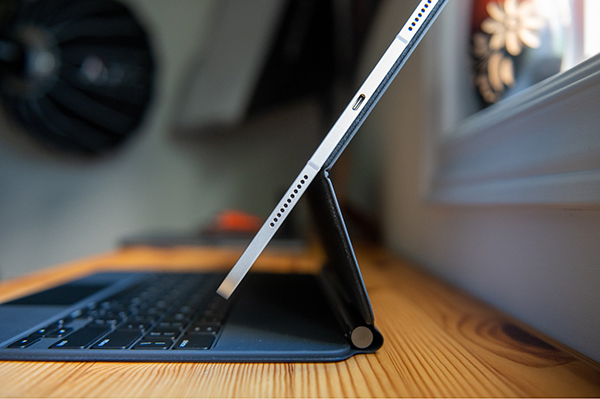 Lưu ý khi sử dụng iPad tránh bị sập nguồn
