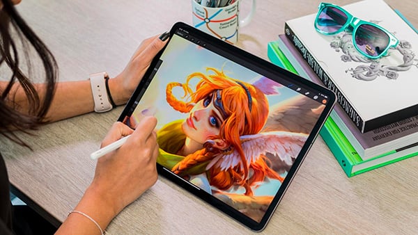iPad hỗ trợ vẽ đồ hoạ rất tốt cho designer