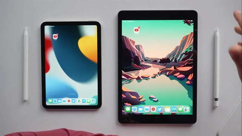 iPad Gen 9 (2021) và iPad mini 6 (2021) iPad Gen 9 (2021) và iPad mini 6 (2021)