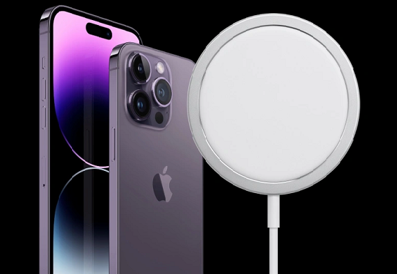 iPhone 14 sạc nhanh bao nhiêu W? 3 Cải tiến đáng tiền so với tiền nhiệm 3 iPhone 14 có thể sạc pin siêu tốc độ chủ yếu nhờ cải tiến trong cấu hình và công nghệ sạc không dây MagSafe