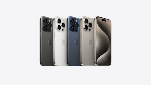iPhone 15 Pro Max là 1 trong 4 dòng iPhone 15 có nhiều nâng cấp về camera, thời lượng pin,... so với iPhone 15 Pro