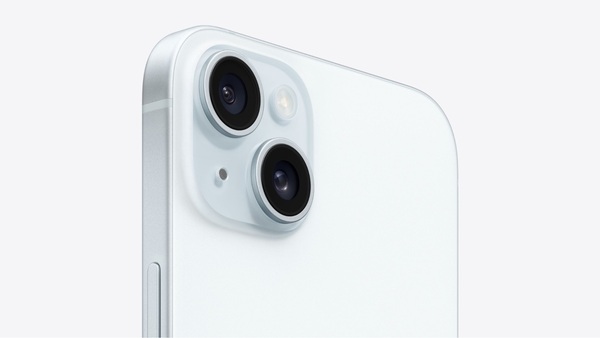 Màu Xanh Dương của iPhone 15 và iPhone 15 Plus mang lại cảm giác dịu mát khi nhìn