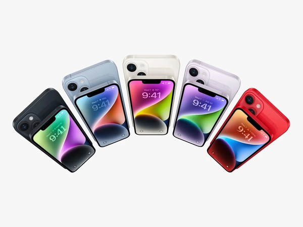 iPhone 14 gây ấn tượng với sự tiện lợi khi cầm tay và bỏ túi