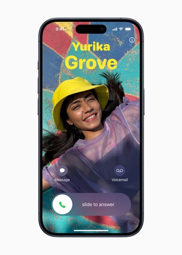 iPhone 15 Pro được trang bị hệ điều hành iOS 17 nâng cấp và cải tiến hơn so với phiên bản iOS 16 của iPhone 14 Pro