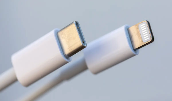 Sau hơn 1 thập kỷ, Apple sẽ sử dụng cổng sạc USB-C thay cho sạc Lightning trên iPhone 15 series