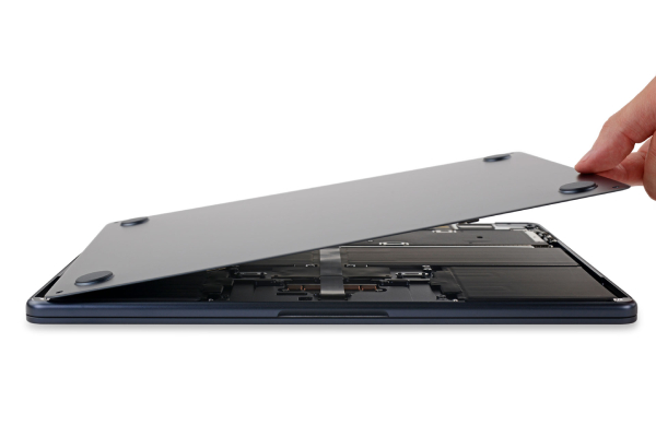 Phần cứng Macbook Air M2
