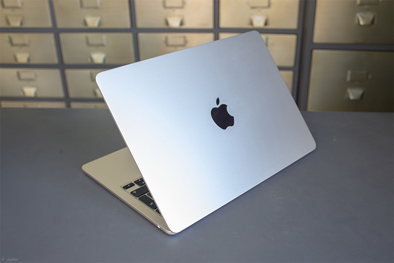 MacBook Air M2 có mấy màu? Màu nào đẹp nhất, thời thượng nhất? 2 MacBook Air M2 màu Silver