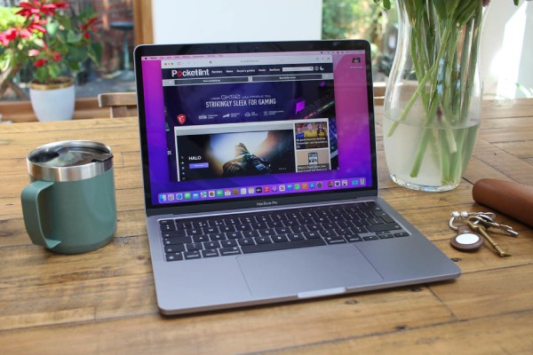Macbook M2 làm nhiều tác vụ