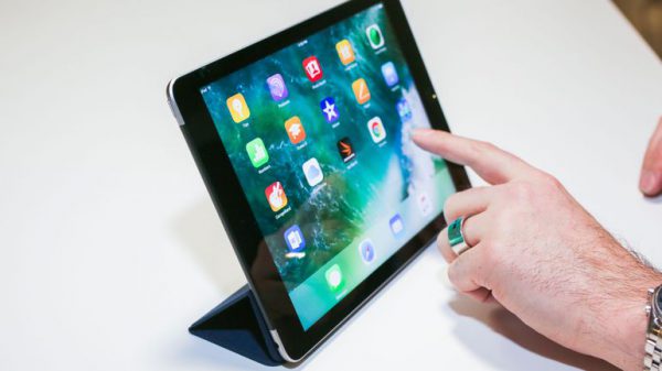 3 địa chỉ mua iPad cũ Hà Nội uy tín nhất 2 Bạn nên cân nhắc lựa chọn địa chỉ mua iPad hợp lí với điều kiện cá nhân.