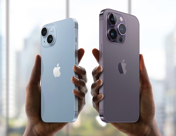So sánh iPhone 14 và iPhone 14 Pro: Nên mua phiên bản nào? 4 Trọng lượng và khung viền giữa iPhone 14 và iPhone 14 Pro có sự khác biệt