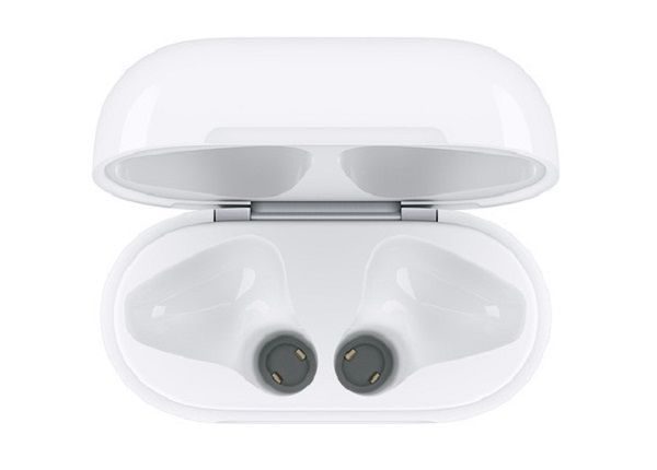 Làm thế nào vệ sinh tai nghe AirPods và hộp đựng đúng cách? 2 ve-sinh-tai-nghe-airpods-3